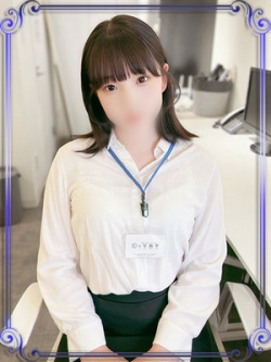 結城ありさ