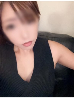 k@䂤