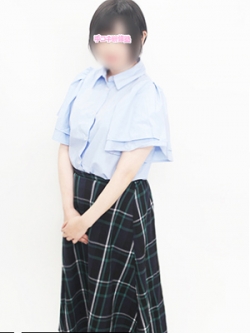 삢
