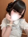 �肹