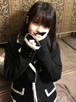 䂤