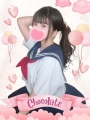 傱