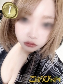 �����