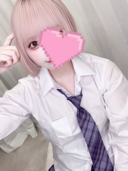 ˂
